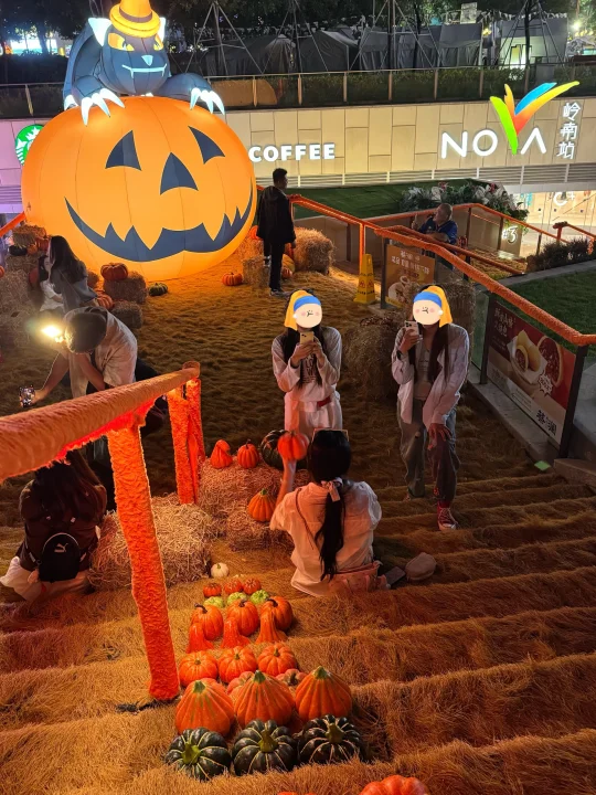 新的！！佛山岭南站万圣节🎃打卡拍照地
