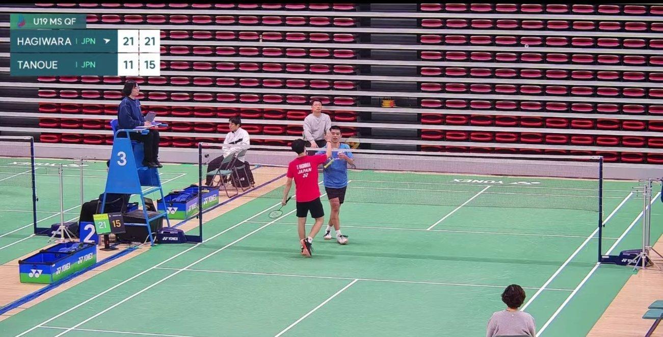 韩青挑u19男单八进四 萩原骏希2：0田上干太 