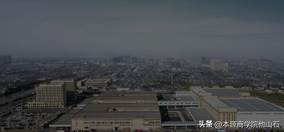 一位南通的朋友告诉我
​追觅俞浩的老岳父
​竟然是江苏东成工具的老板
​身价百亿