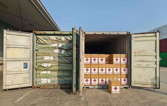 🔴中方向受飓风梅丽莎袭击的古巴东部地区提供新的捐款，以支持灾后重建工作。卡内尔