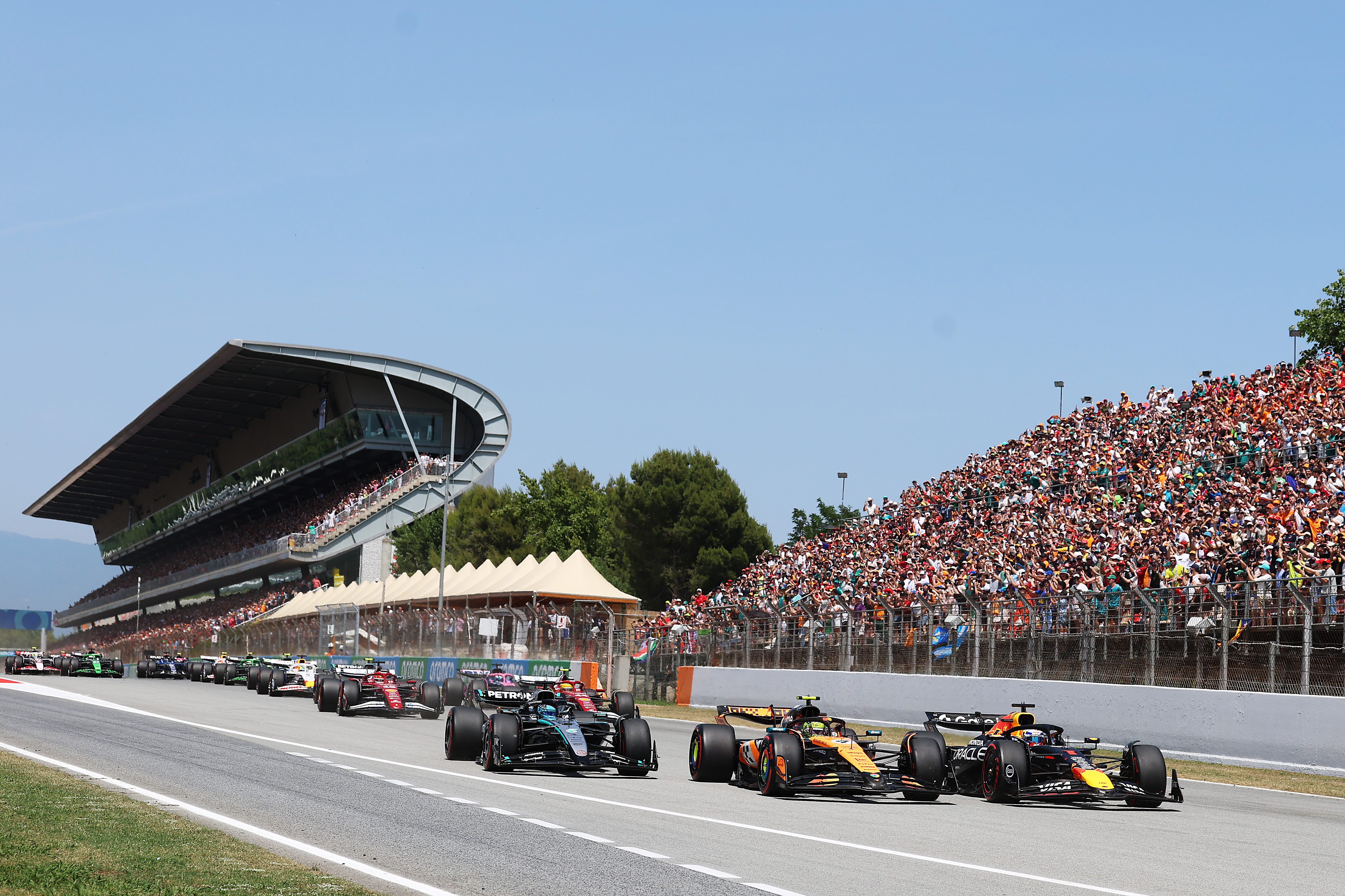 F1 近年来，F1已成为赞助领域的巨头。最新的独立研究显示：2024年F1的赞助