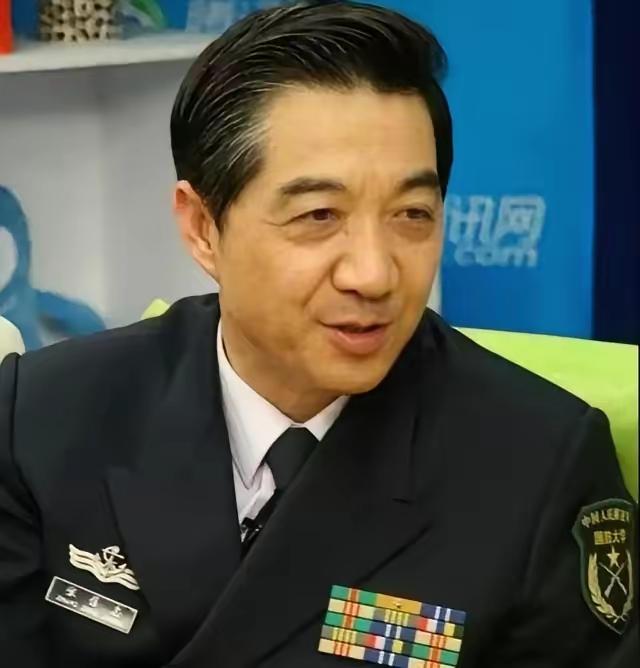  回看局座十年前预言，我们该如何理性看待中美之间差距。
    局座十年前曾预言
