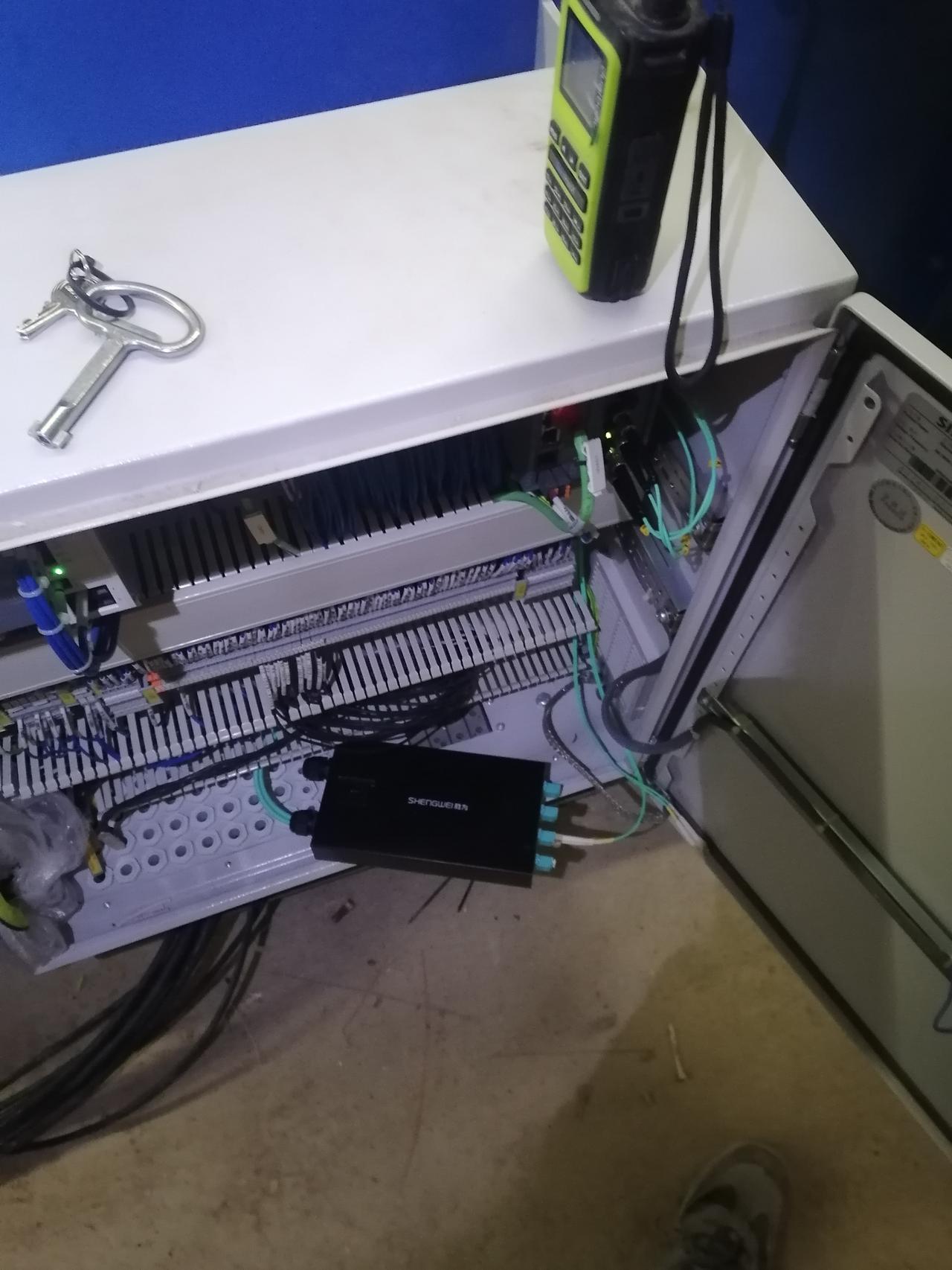 大家好，我是水电工星仔，关于拖欠工资的事，让朋友们费心了，今天中午在项目部签了个