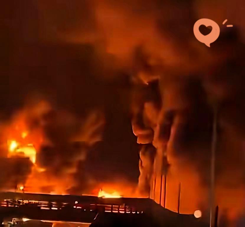 为夺岛做准备？特朗普发言称：刚刚，在我的指示下，美军中央司令部实施了中东历史上最