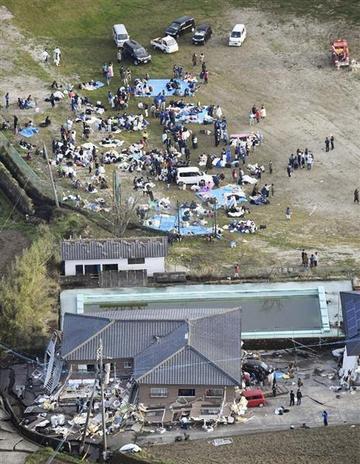 日本熊本地震死亡人数升至13人，九州新干线全线停运
新华社东京7月29日的报道显