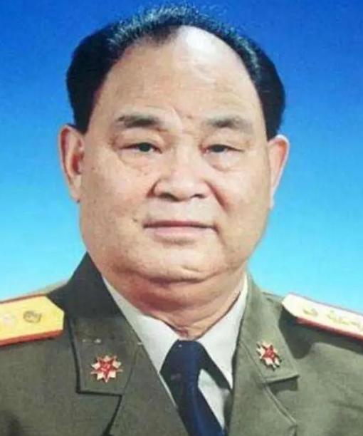 1992年3月，成都军区司令张太恒到北京开会，这时杨白冰告诉张太恒：“中央军委决