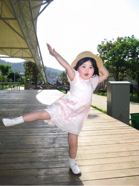 我们的年度12图｜拍照的意义