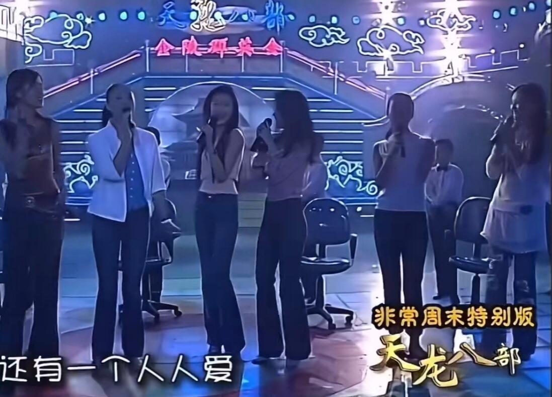 一直想能穿的这么简单美 