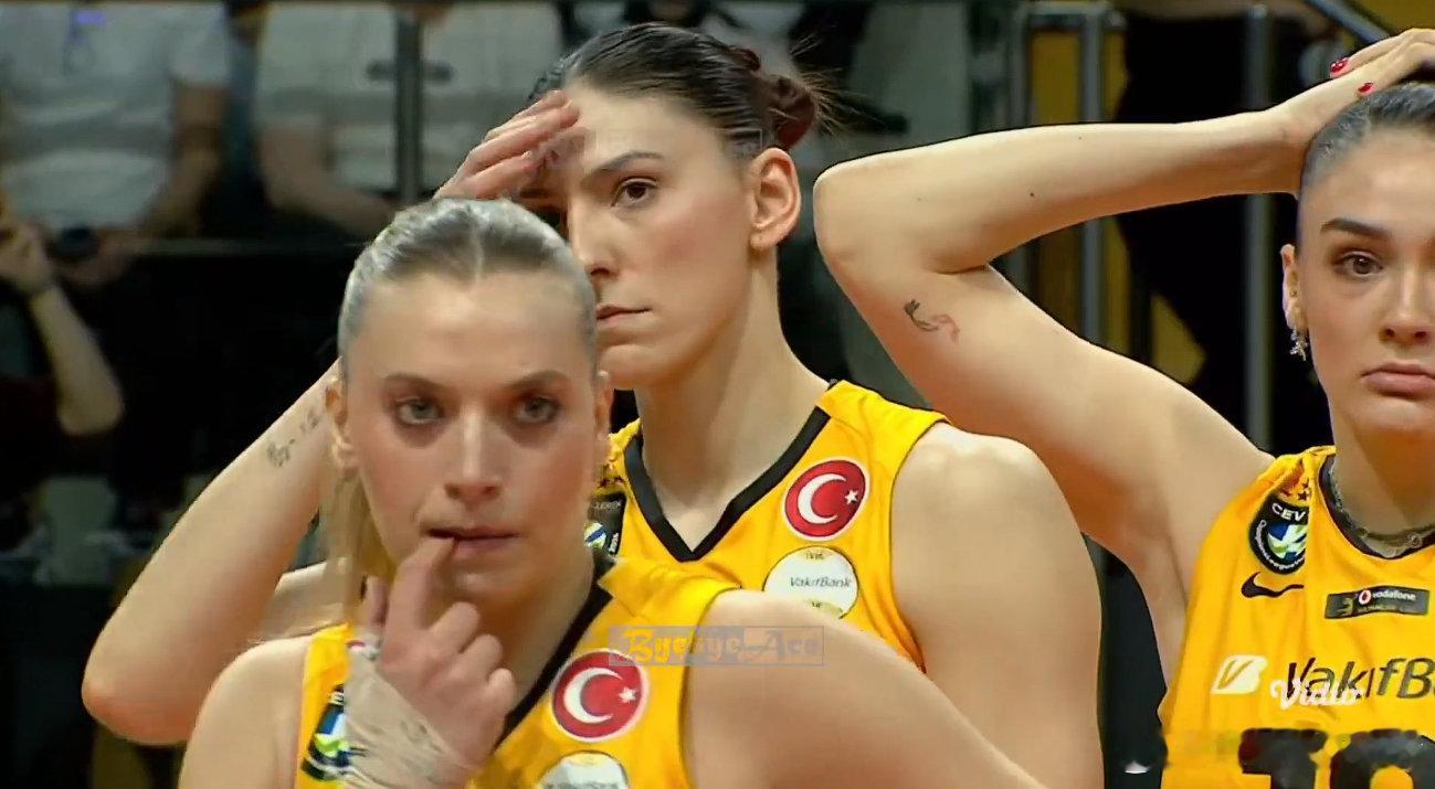 【Over 瓦基弗银行20连胜被终结】 ✅ 3-0 x 加拉塔萨雷 ✅ 3-0 