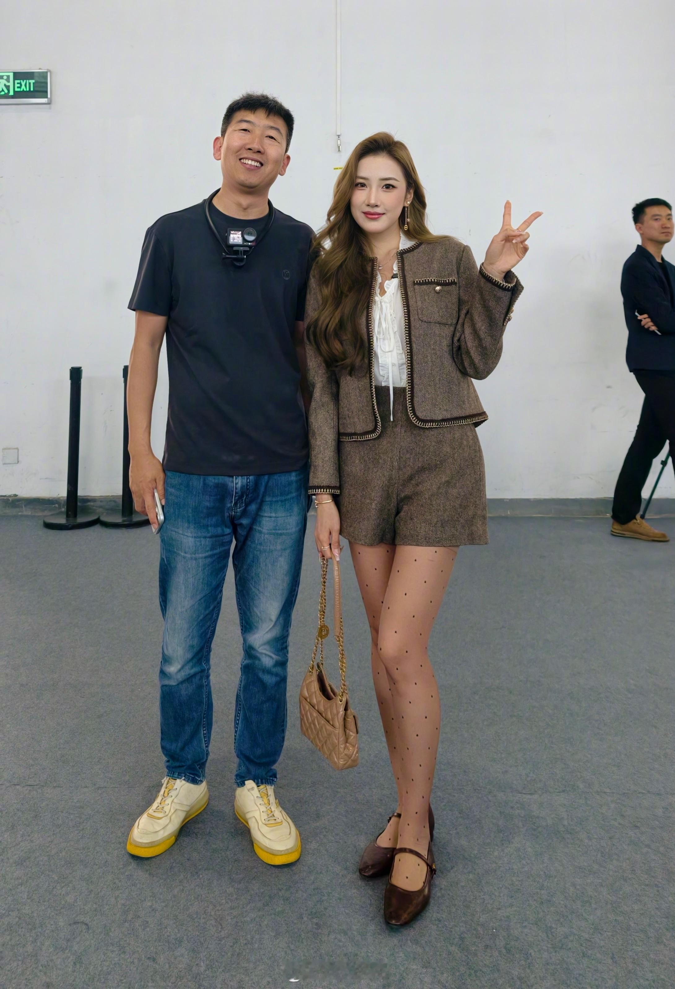 好吧，你们要的合影来了 