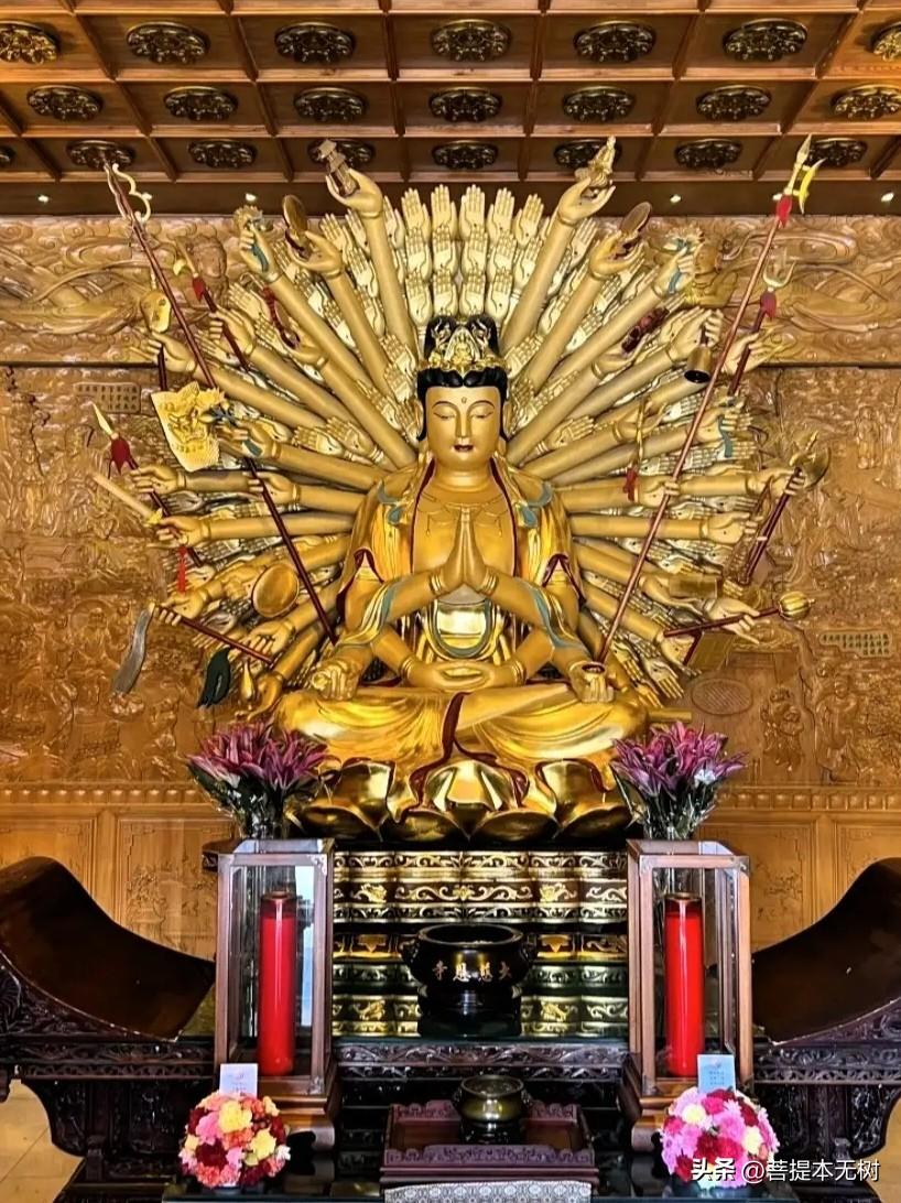 大慈恩寺｜千手千眼观世音菩萨
到大慈恩寺，很多人只顾登大雁塔，很容易错过殿内这尊