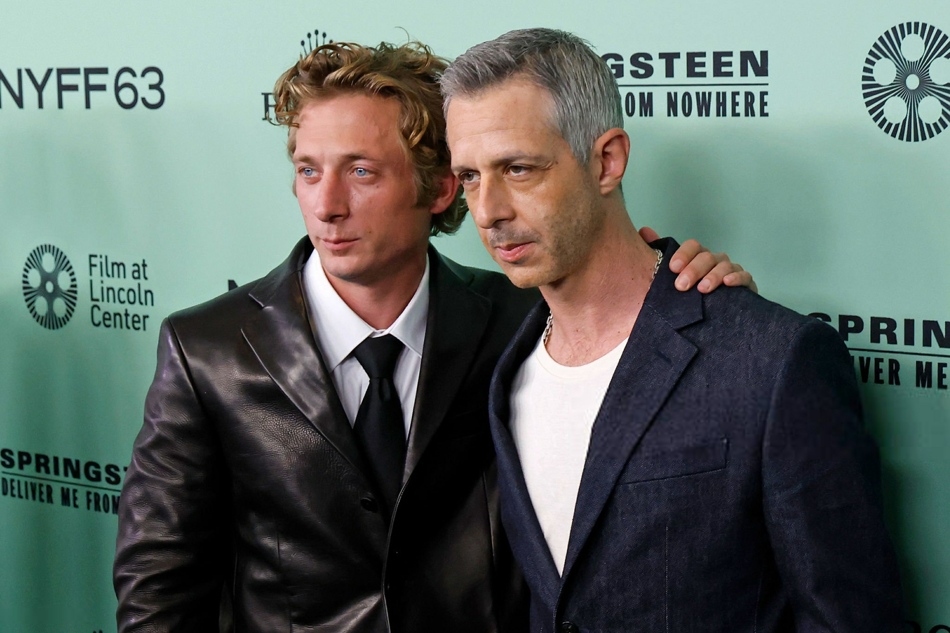 WOW~~两个视帝Jeremy同框！唇哥Jeremy Allen White和J
