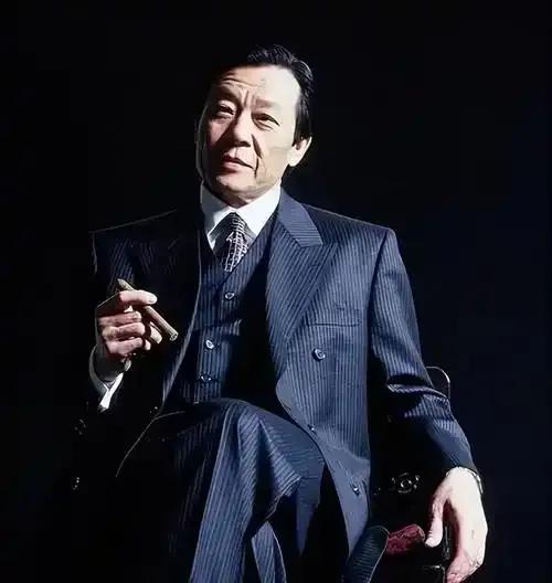 寇世勋：从“齐人之福”到晚年困局

这位老戏骨曾以《一剪梅》等剧走红，却因维持“