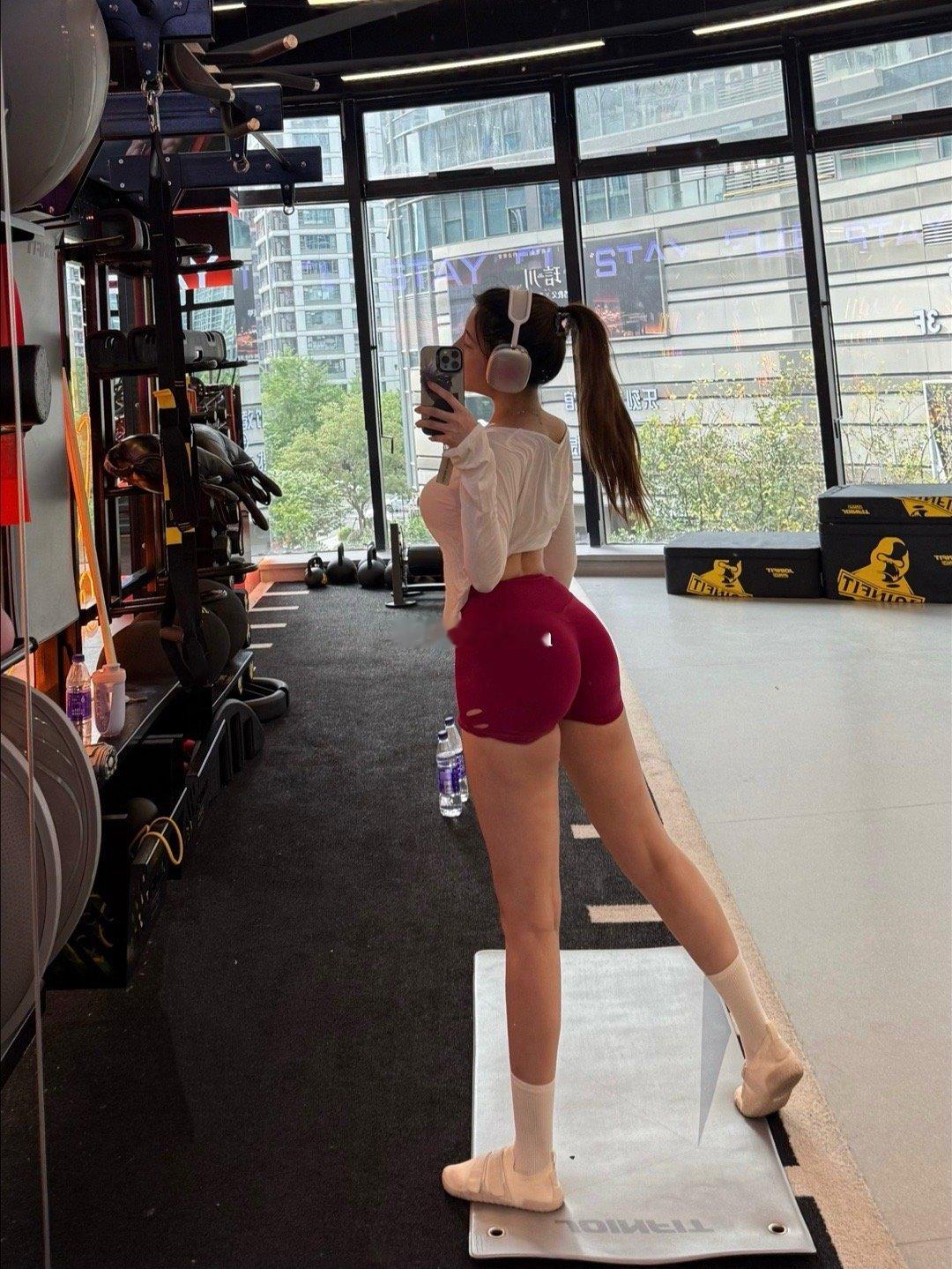 质疑粗腿 理解粗腿 成为粗腿 ​​​
