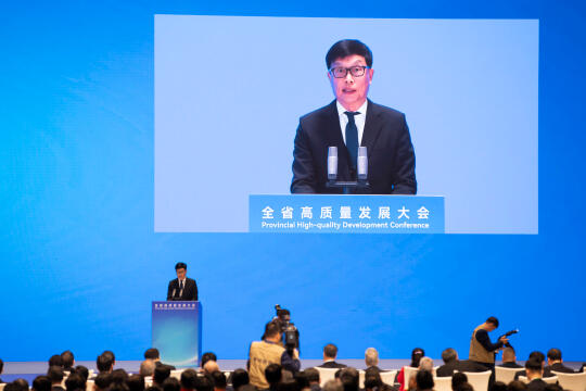 方洪波官宣美的集团2024年营收突破4000亿！