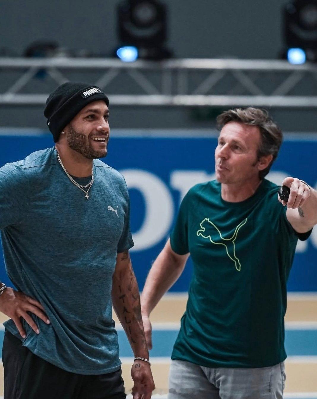 雅各布斯重回冠军教头麾下田径说一哈田径你不知道的田径故事