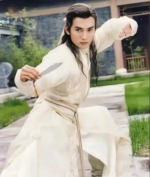 文武双全的南通文旅就像小李飞刀中的李寻欢，决不屈服于邪恶，当他亮出飞刀的这一刻，