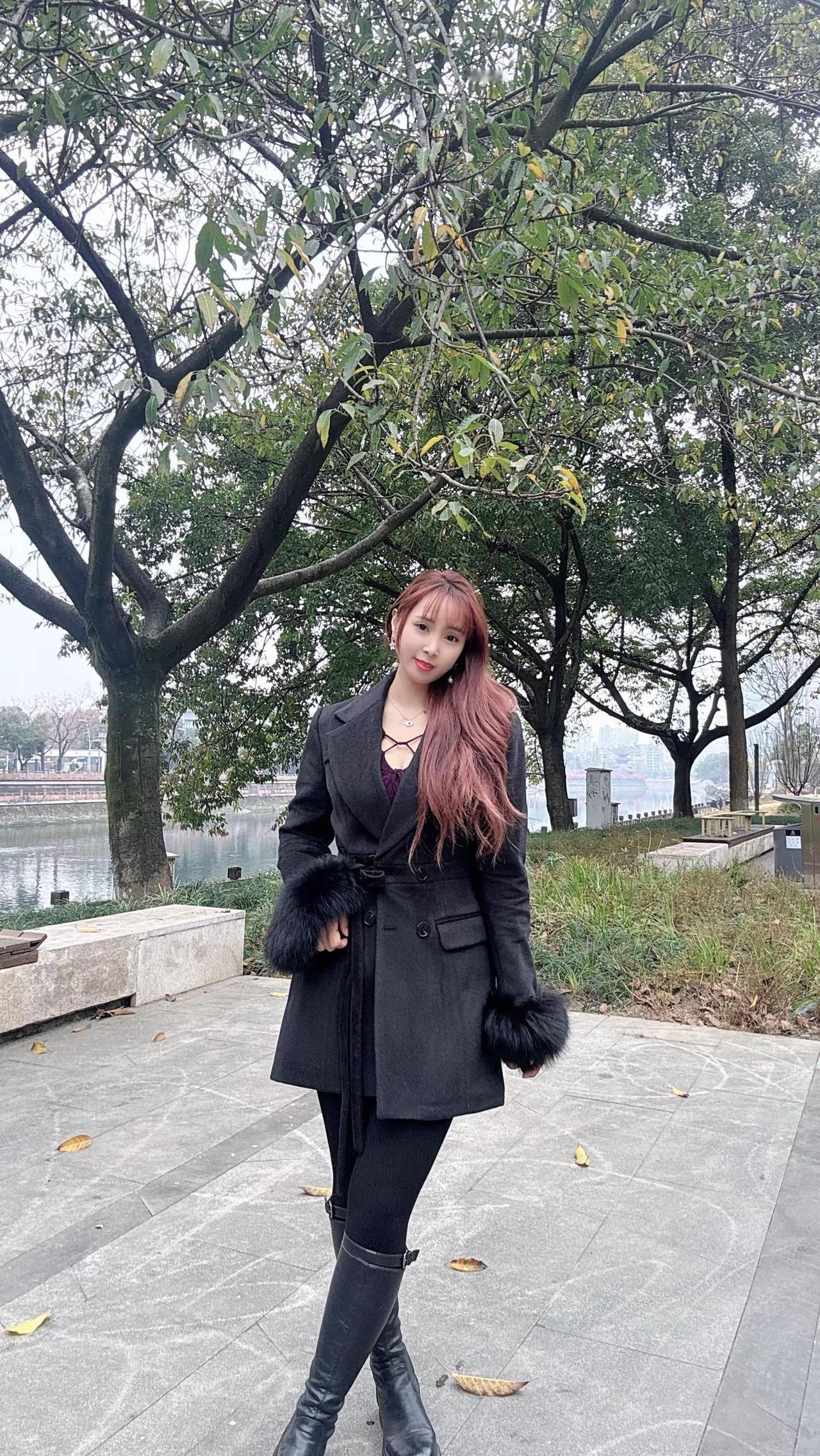 是不是对人太好，就会显得自己格外廉价？也是从某一刻起，突然性情大变，不愿再继续吃