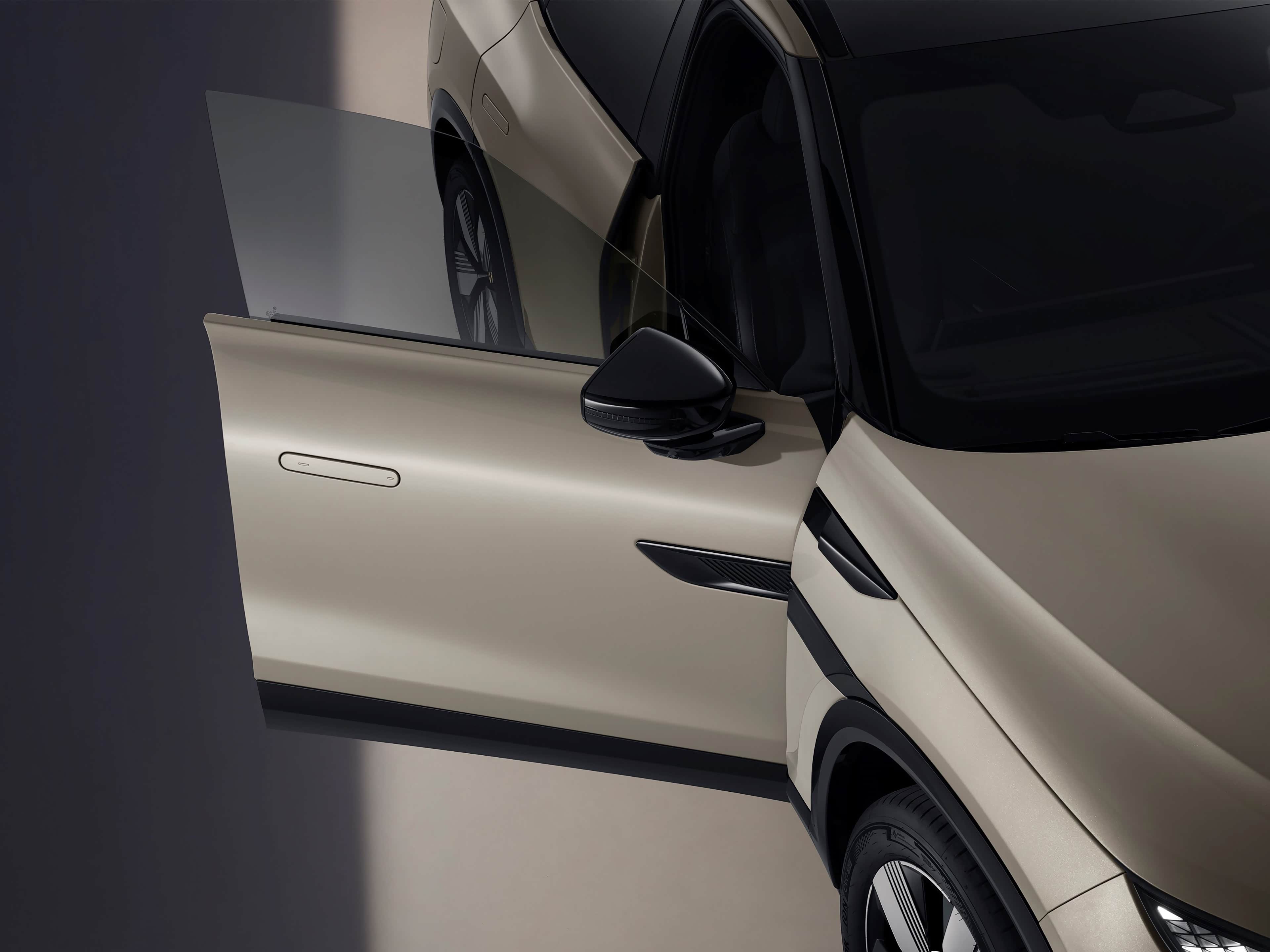 大众与众08内饰官图，定位纯电中大型SUV，5米车身长度，轴距3030mm，车内