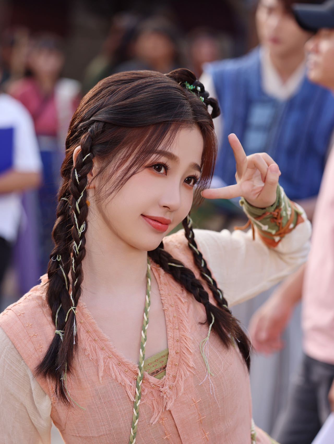 虞书欣 剧照 #美人坯子# #祈今朝第一集 幼儿园逃窜儿童# ​​​