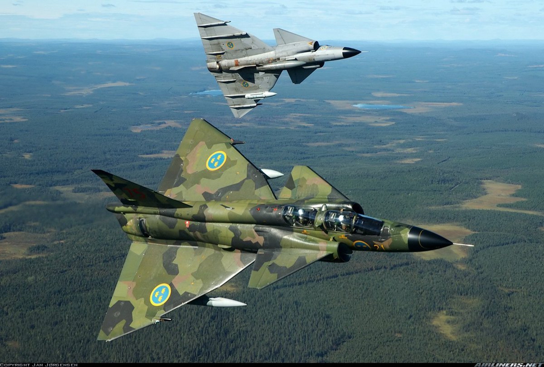 分享圖片：瑞典SAAB SK.37“雷”戰鬥教練機 ​​​
