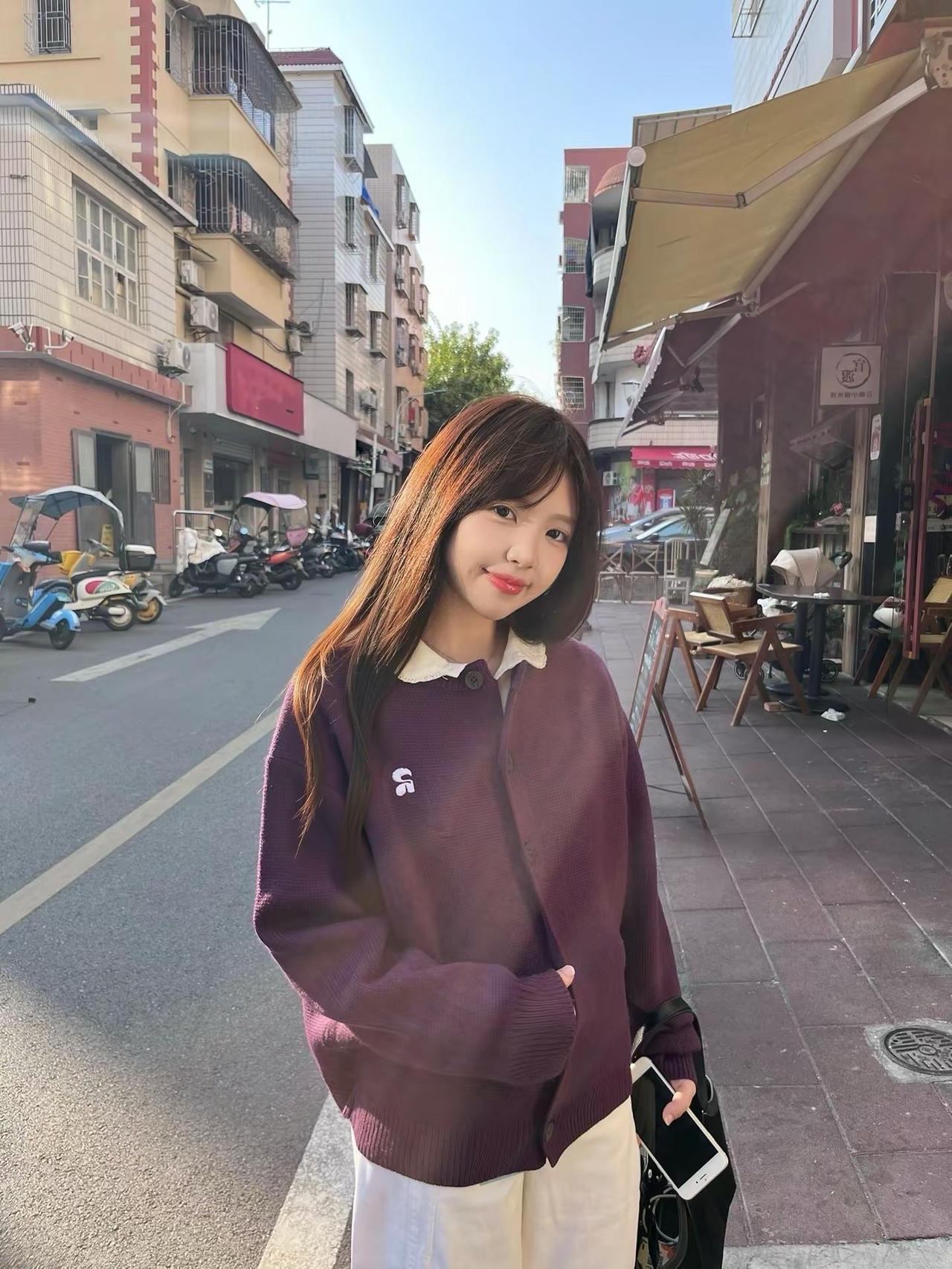 春天到了 不要失去发芽的心情。韩系穿搭