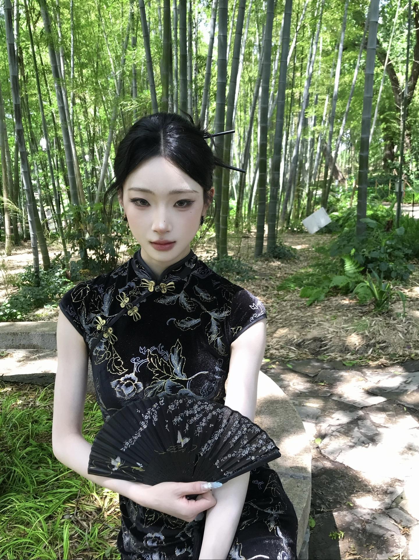 没有不穿新中式旗袍的义务