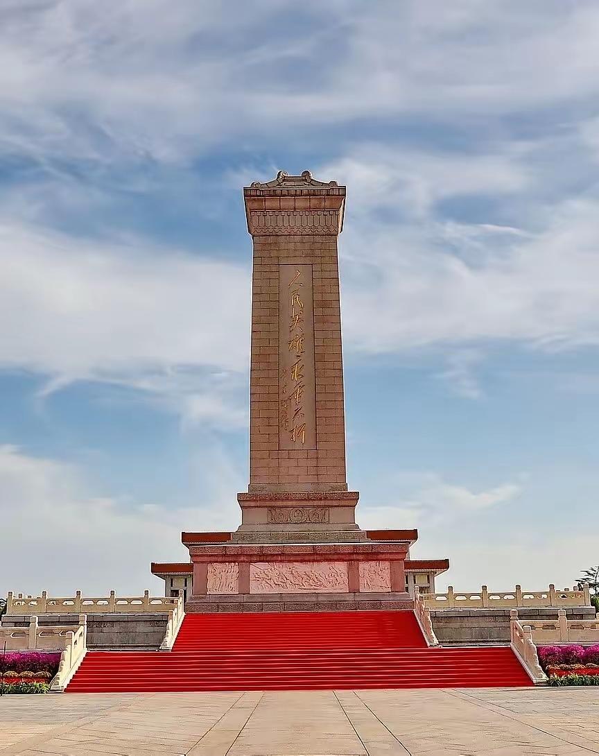 别忘了“国庆节”前一天是什么日子！
今天（9月30日）是国家设立的烈士纪念日无数