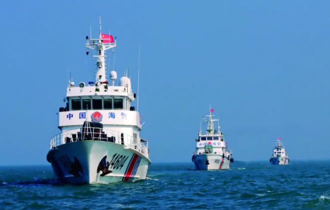 真的绝了！人家军舰开到家门口，炮口都快怼到脸上了，第一反应居然是：快，翻箱倒柜，