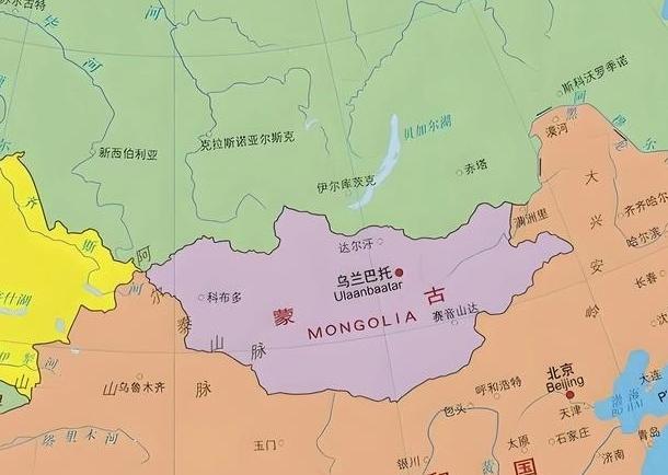 蒙古国要是上午8点宣布加入北约！
我估计，9点钟，全世界的地图厂商就得连夜加班改