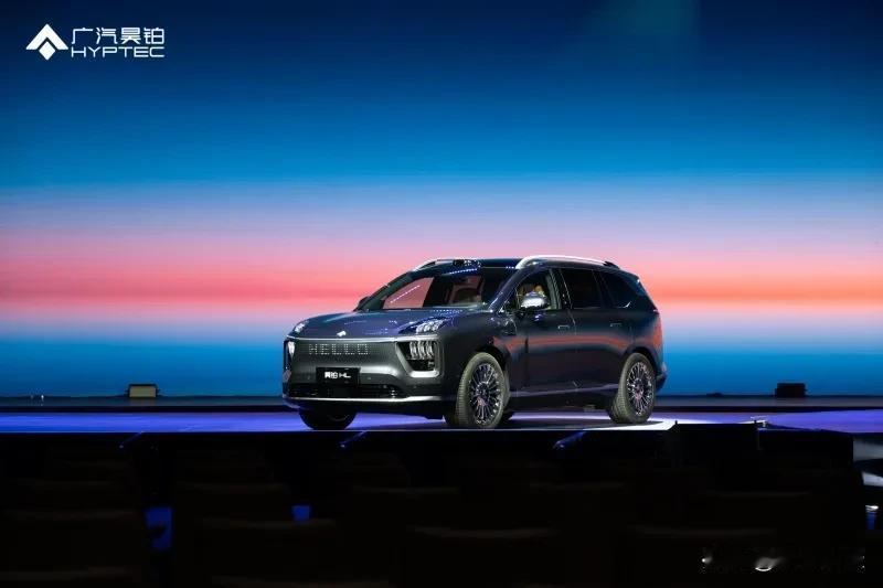 冯兴亚X红衣大叔
抢先体验广汽高阶智驾
晚高峰勇闯北京中轴线
今晚18:00直播