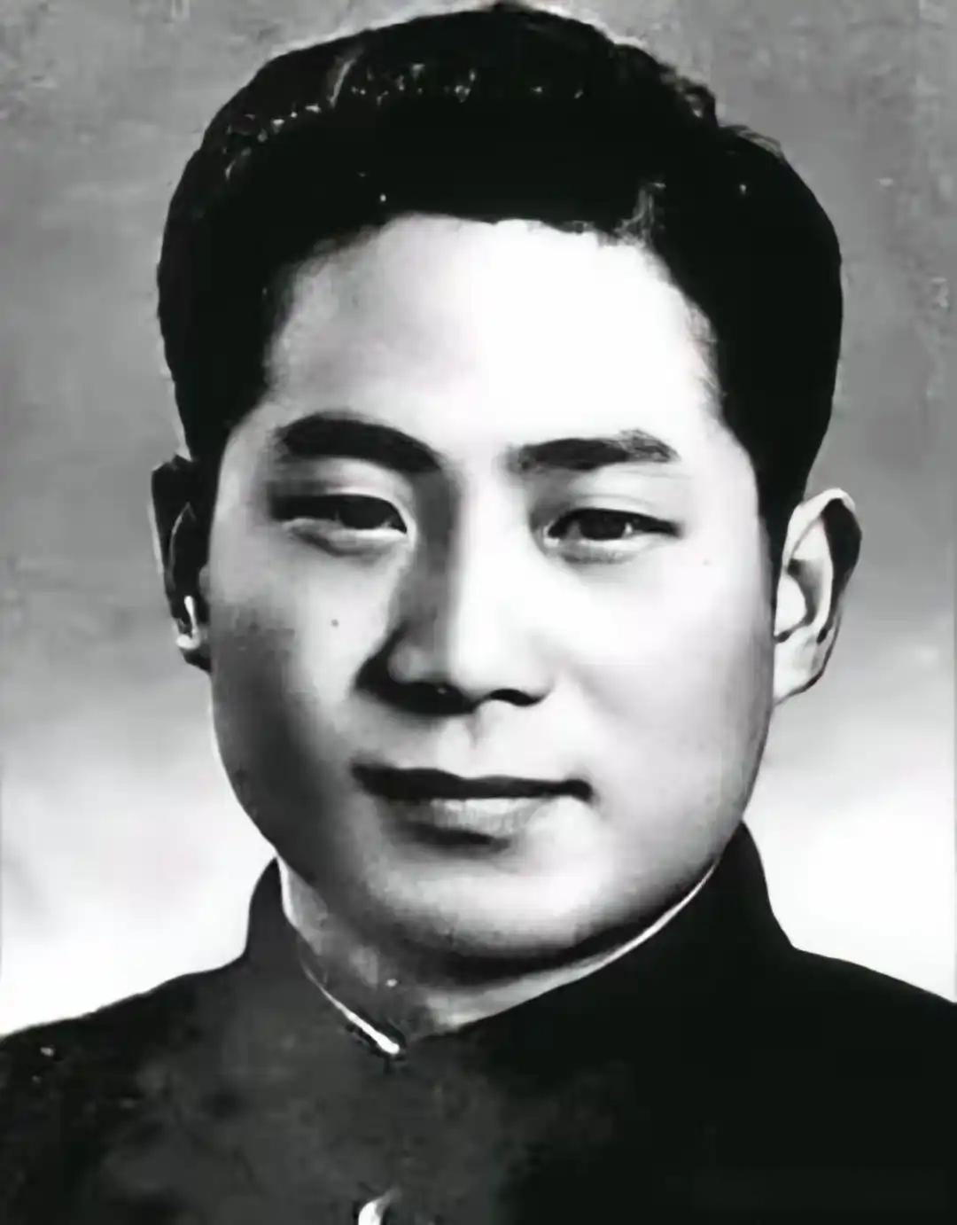 1948年4月18日，地下党员李维嘉接完头，正要回家，一个小姑娘却偷偷朝他摆手，