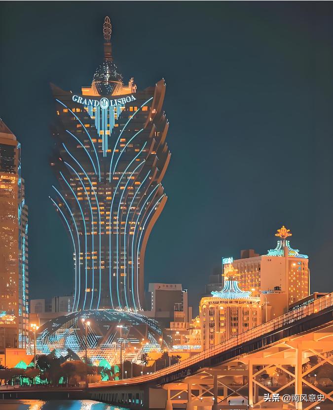 澳门之所以不闹腾，不闹独立，不闹分裂，不闹反共，甚至不闹亲台亲美，最重要的原因是