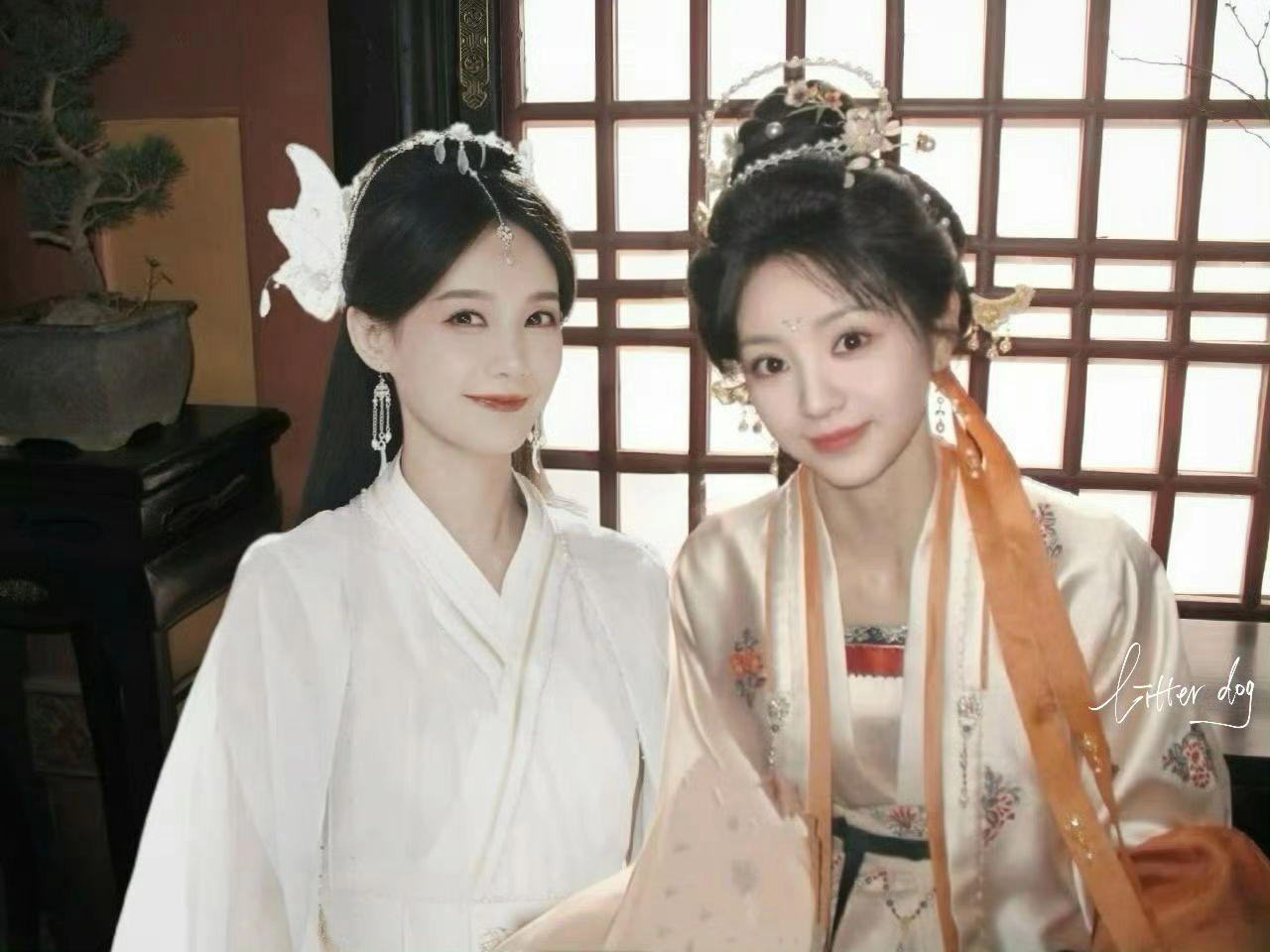 比起仇二代 我们更是爱一代 。