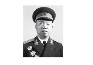 1926年，大地主丁枕鱼父子被抓后，大骂外甥不孝：“我可是你亲舅舅”。众人怕王树