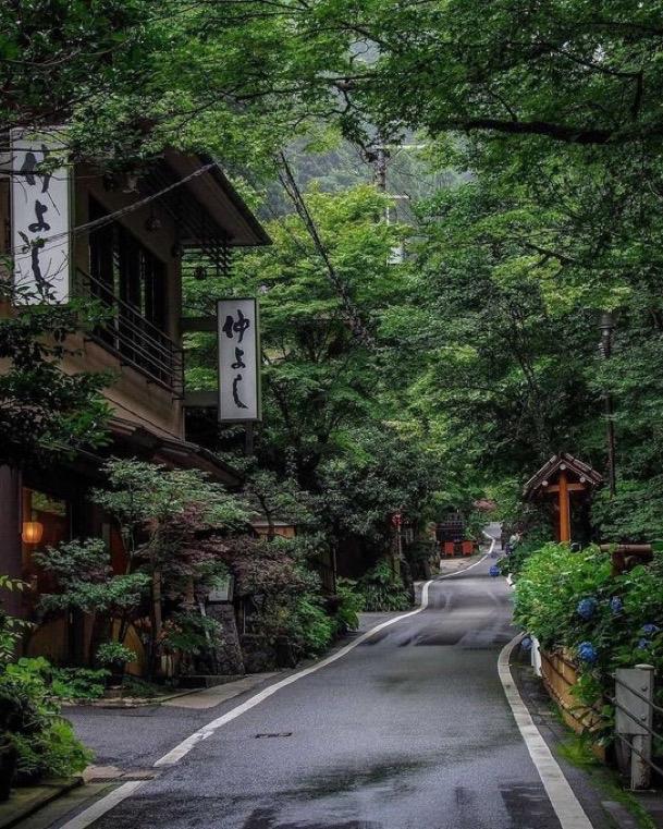 日本将旅游签证费用上调400%

日本将单次入境旅游签证费用提高至15,000日