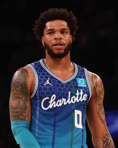 Sam Amick：黄蜂布里奇斯大概率将留队。尽管联盟多队对这位27岁的即战力垂