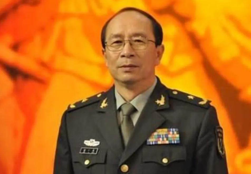 韩国一军事专家再次语出惊人！
 
他说：“如果美国把所有军事力量都集结起来去攻打