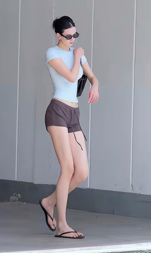肯达尔·詹娜(Kendall Jenner)街拍