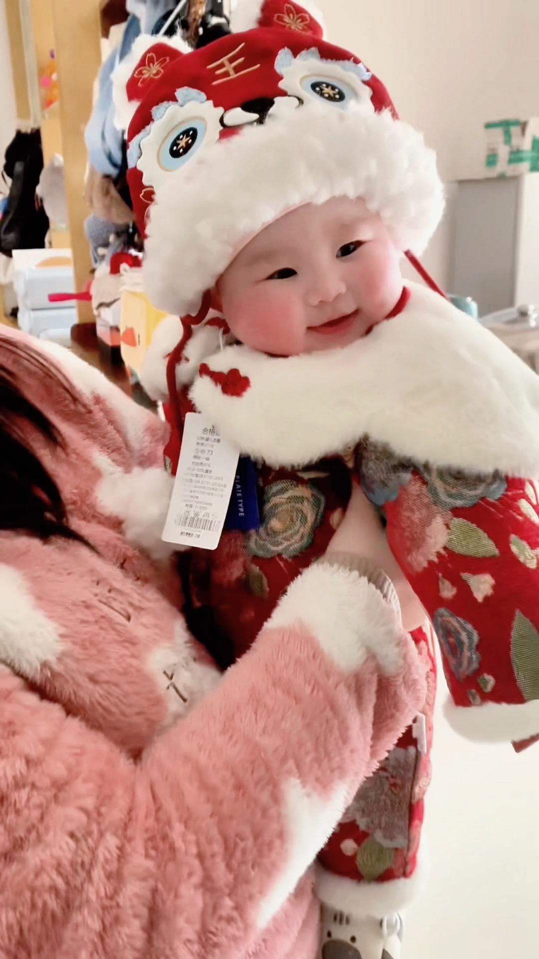 我听见你心中那动人的天籁。就忽如一夜春风袭来满面桃花开