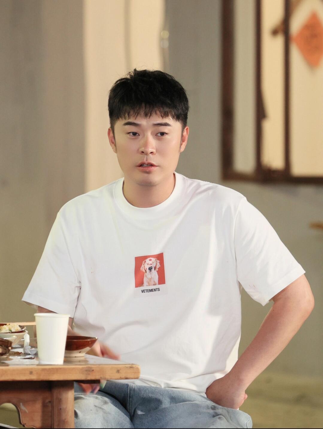 陈赫回应男主播争议该说不说 我还是愿意相信陈赫啊他不是都有女儿了吗 ​​​