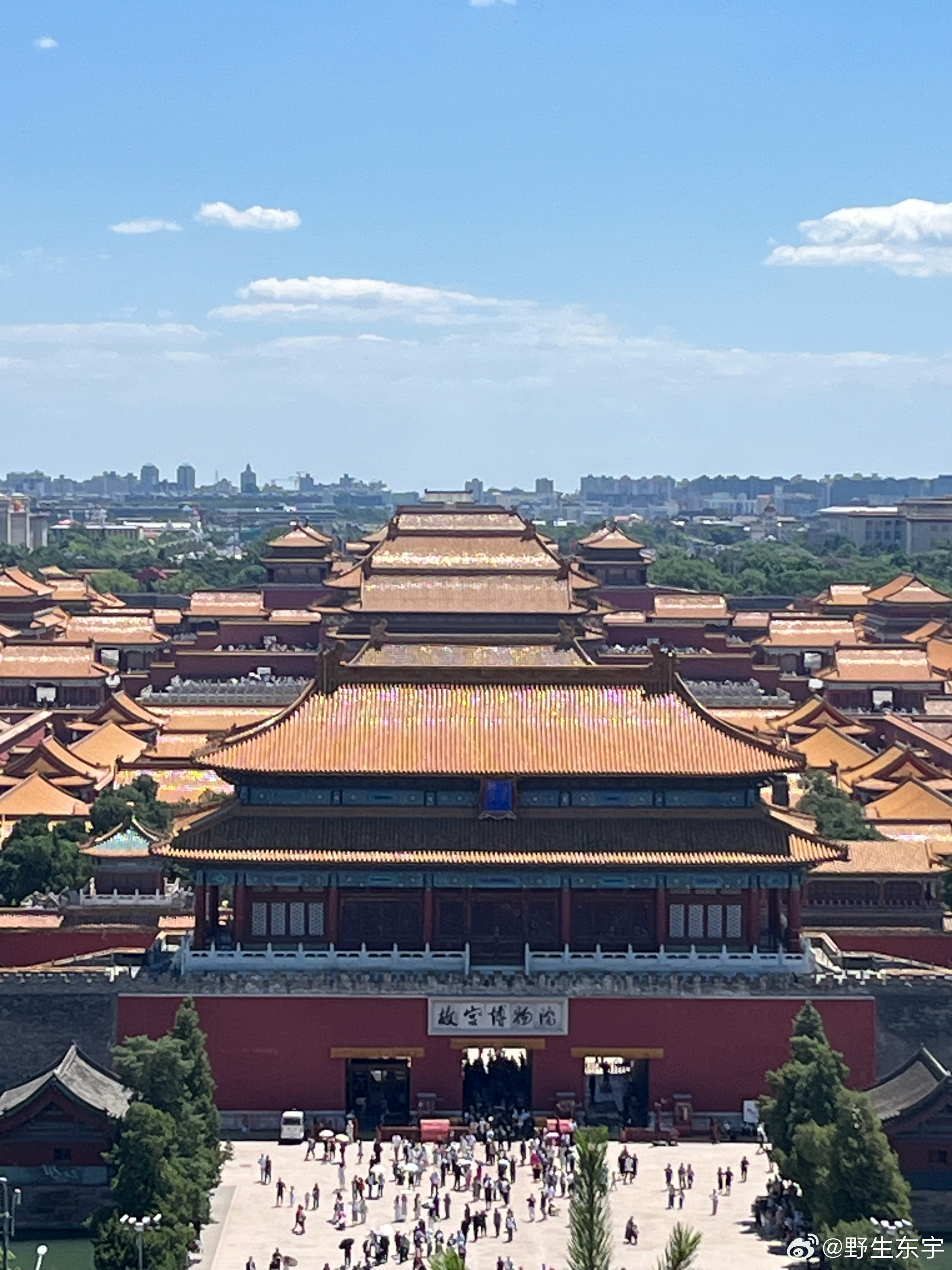 理想汽车诉电车小飞侵权胜诉现在汽车圈最大的问题，是不少人把“敢说真话”，包装成了