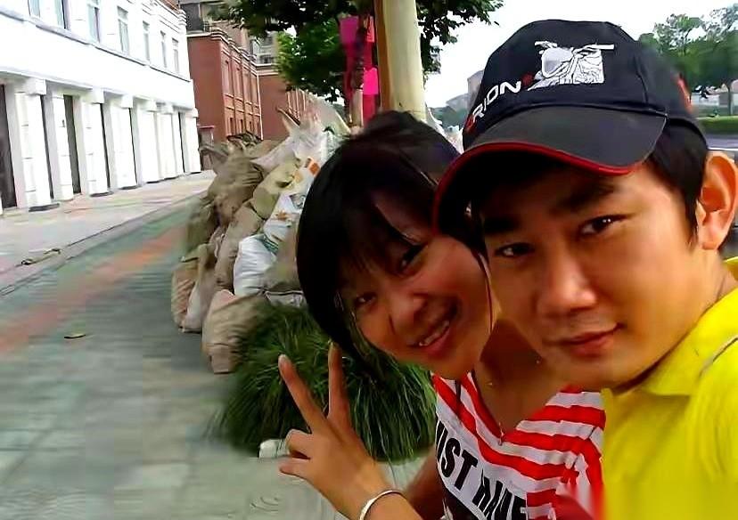 国产机车冲上世界之巅，人人都喊张雪牛，可他们不知道，张雪这辈子最牛的，根本不是造