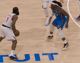 哈登造成多尔特三分犯规“以牙还牙”，够硬！
北京时间11月5日，快船与雷霆的比赛