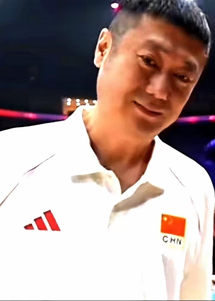 “明晚，世女排联赛第3轮继续开打，中国队将迎战塞尔维亚队。赛前，中国队主帅赵勇向