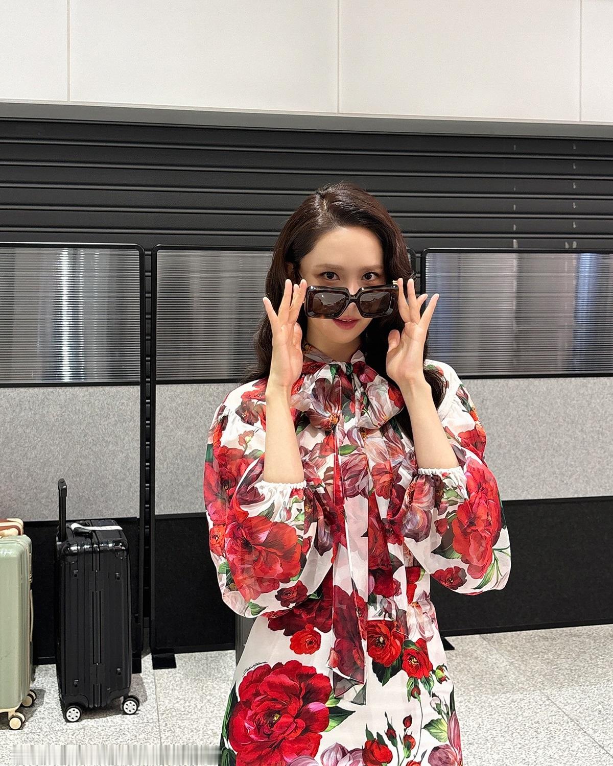 林允儿春史电影节影后 Y林允儿出演韩版非自然死亡260624 limyoona_
