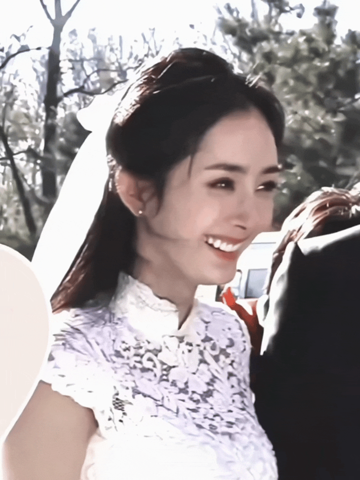 杨幂这个造型是电影还是综艺节目里的啊，真的第一次见，太美了！