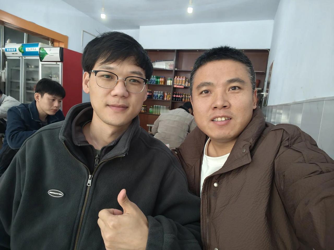 给青岛平度小兄弟淘的CX4，交车，热乎乎吃个羊汤，聊聊工作，聊天车子，没有针锋相