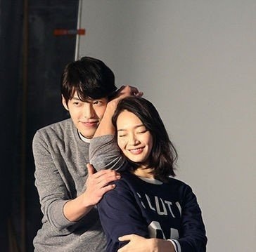 金宇彬官宣与申敏儿结婚