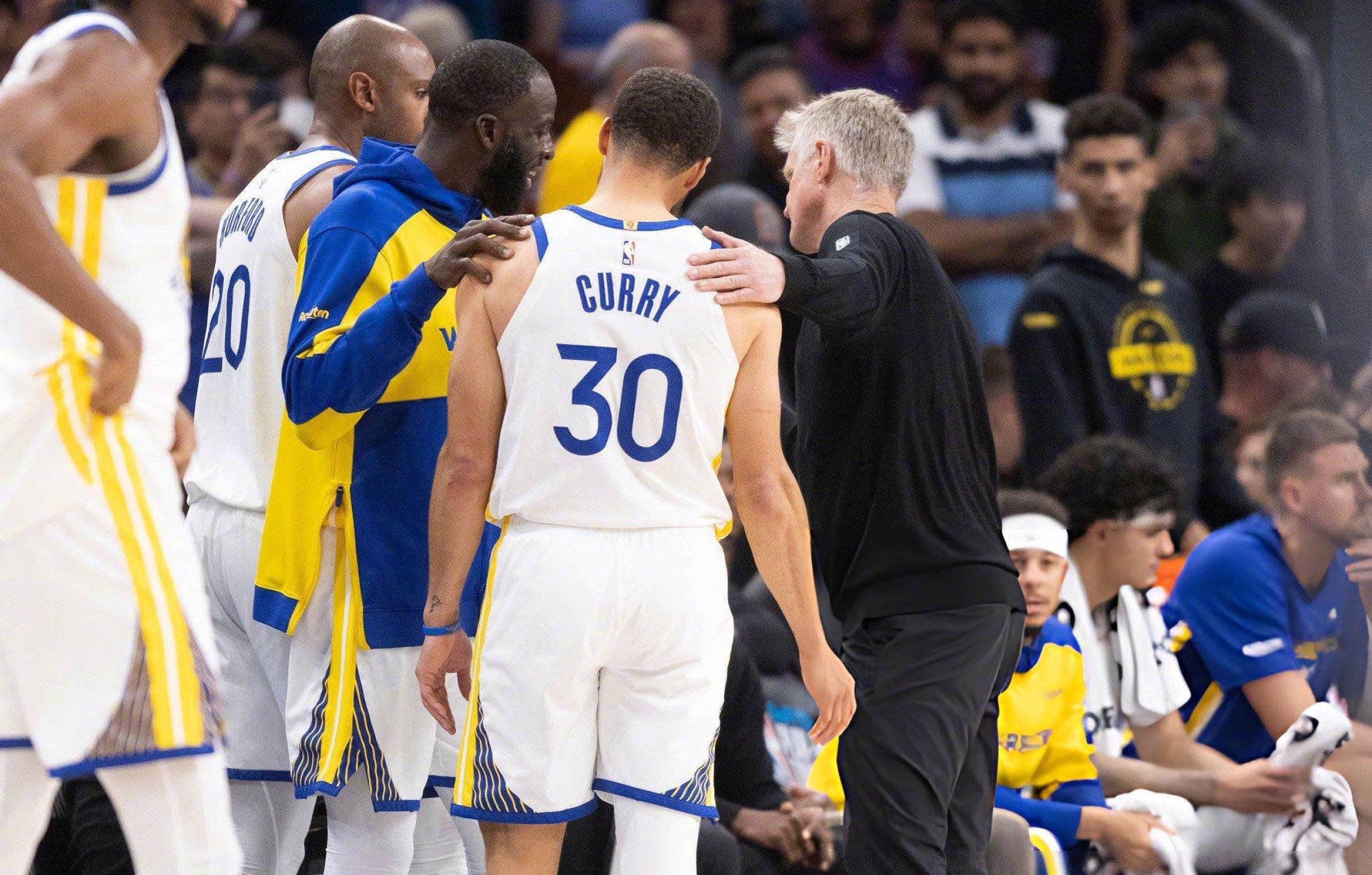 今天这场比赛会是这个组合的绝唱吗？库里格林科尔拥抱